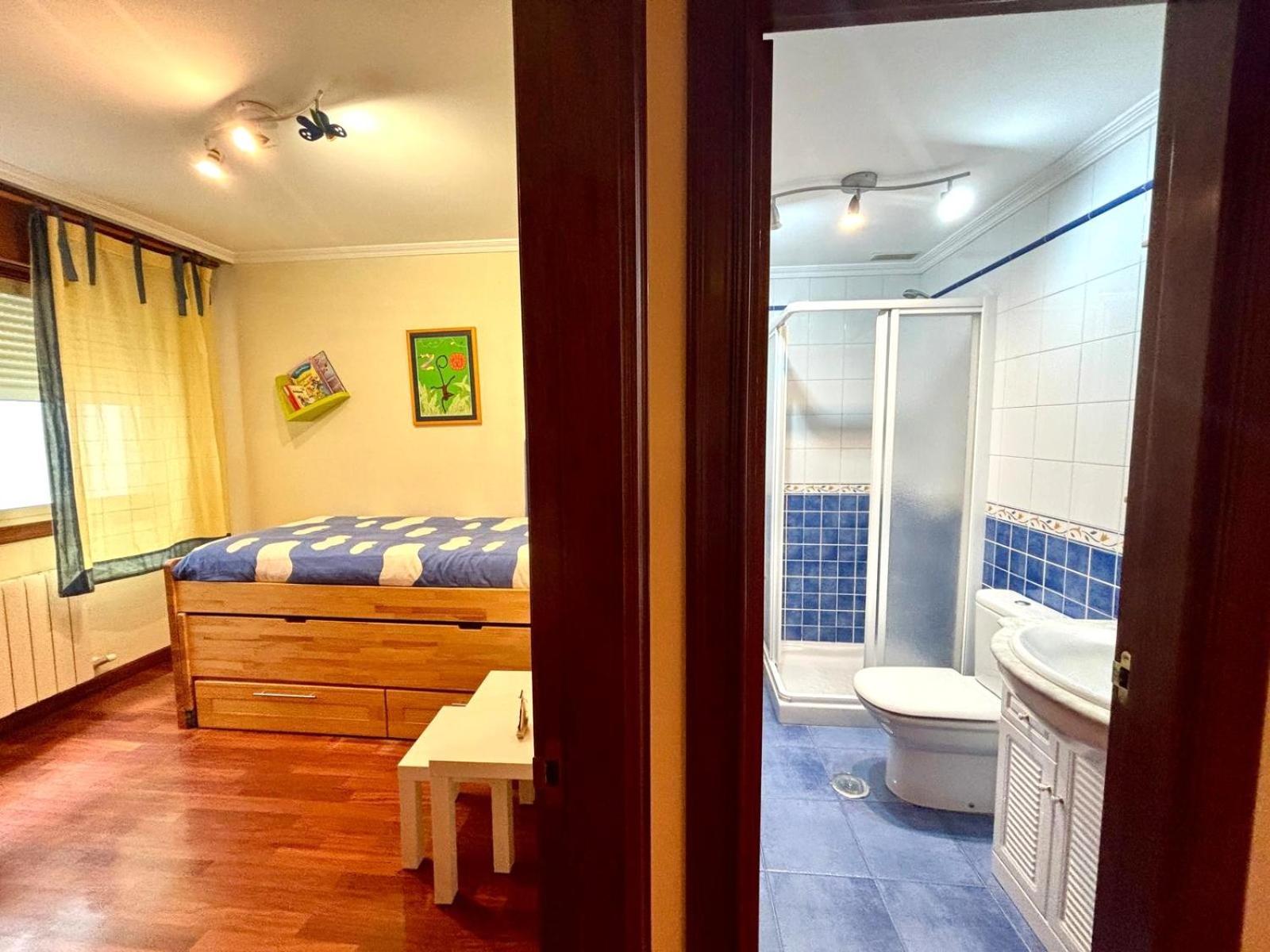 Апартаменты Holibai, Chulina, Cerca De La Playa, Con Piscina Y Parking Байона Экстерьер фото
